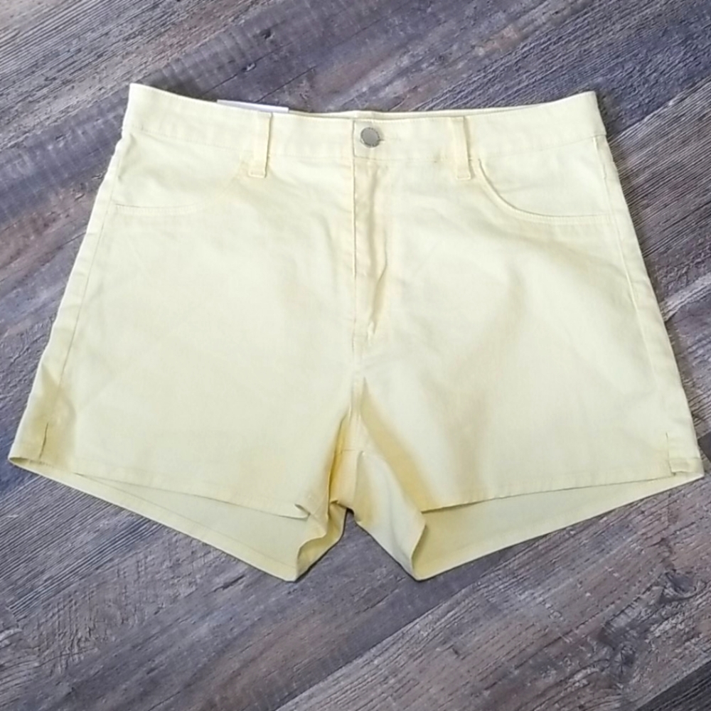 NEW H&M HIGH WAIST YELLOW DENIM SHORTS